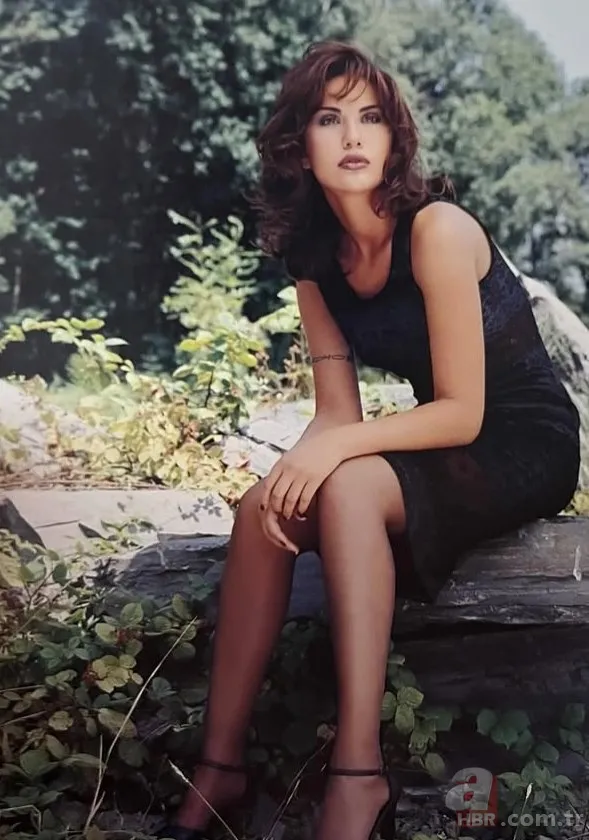 Demet Şener'den nostaljik paylaşım! Gençlik hallerini yayınladı 9