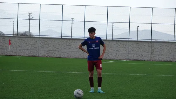 17 yaşındaki genç futbolcu Süper Lig kulüplerinin peşinde