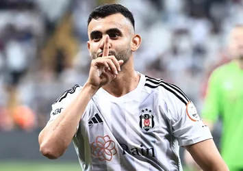 Rachid Ghezzal Beşiktaş'a veda etti