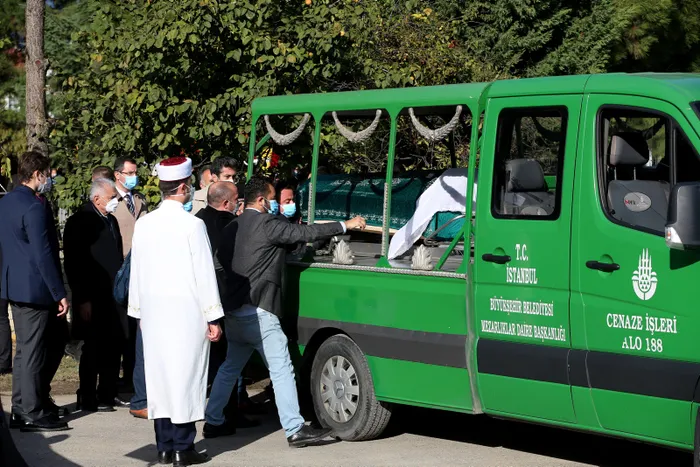 Ticaret Bakanı Ruhsar Pekcan’ın annesi son veda! Başkan Erdoğan da cenaze töreninde