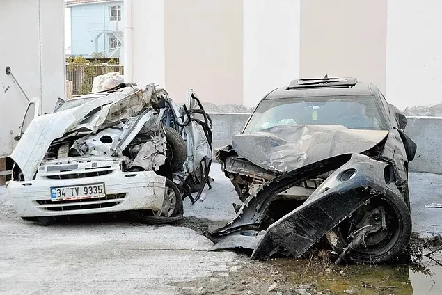 Emrah Serbes’in olay yaratan icra talebi hakkında avukattan açıklama: Haberi yoktu, ben yaptım - 3