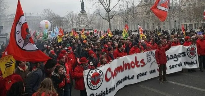 Fransa’da sokak karıştı! Göstericiler polisle çatışıyor