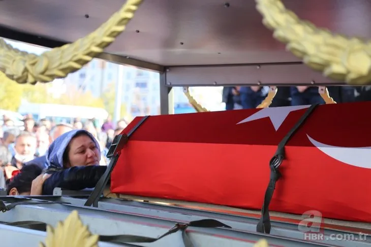 Eren-7 Operasyonu’nda şehit olan Uzman Çavuş Burak Tortumlu’ya acı veda