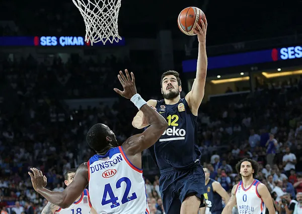 Tahincioğlu Basketbol Süper Ligi’nde şampiyon Anadolu Efes