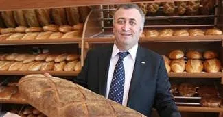 Ekmeğe boya katıyoruz!