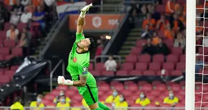 Volkan Demirel’den Uğurcan Çakır’a övgü!