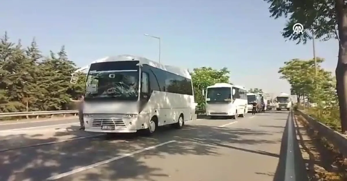 Kırklareli'nde zincirleme trafik kazasında 19 kişi yaralandı