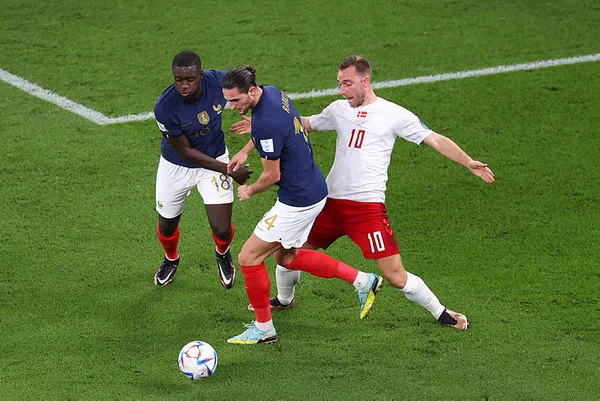 2022 FIFA Dünya Kupası: Fransa 2-1 Danimarka MAÇ SONUCU ÖZET