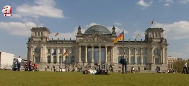 Avrupa’da devlet başkanına hakaretin cezası ne?