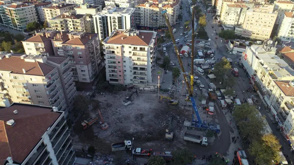 Rıza Bey Apartmanı davasında önemli gelişme! Sanıkların savunması dikkat çekti: Hata yapmadım içim rahat - 1