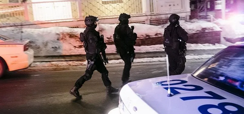 Montreal De Mescide Tasli Saldiri A Haber Son Dakika Dunya Haberleri