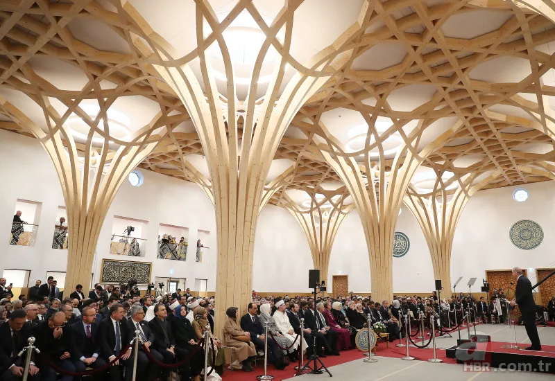 Başkan Erdoğan İngiltere'deki Cambridge Camisi'ni açtı 17