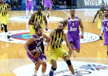 Fenerbahçe lidere konuk oluyor