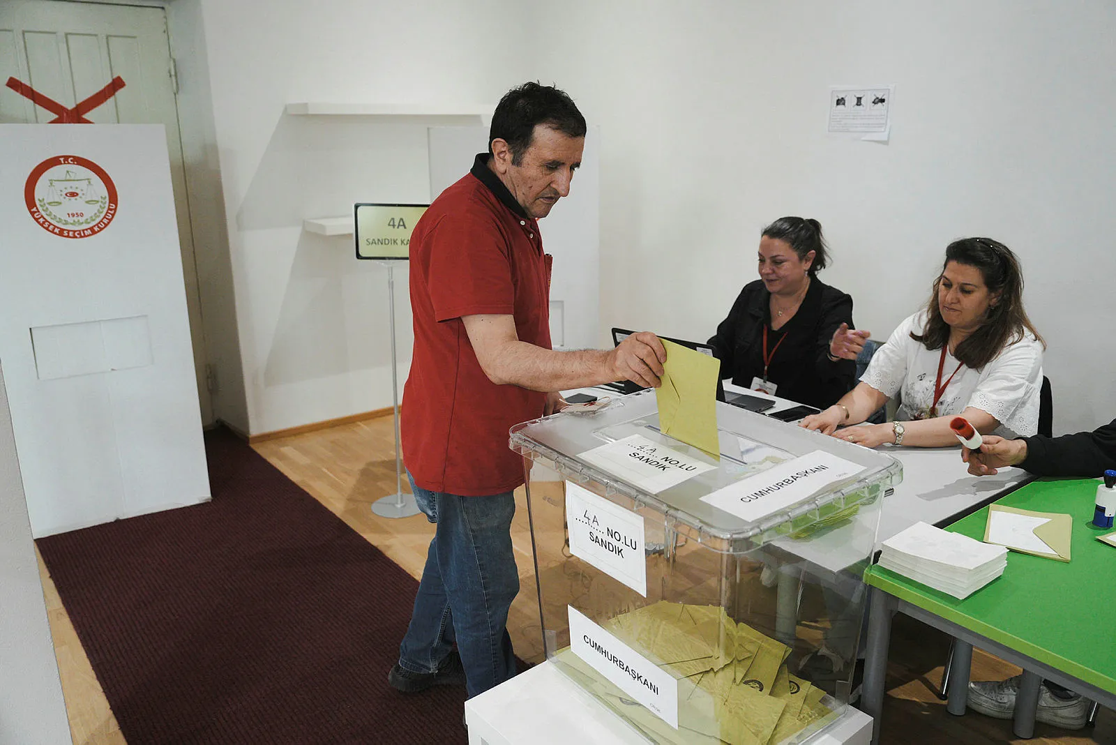 Son dakika: Cumhurbaşkanı Seçimi ikinci tur oylaması Finlandiya'da sona erdi