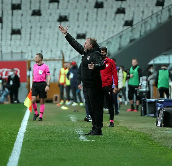 son-dakika-spor-haberi-sergen-yalcin-caykur-rizespor-besiktas-macinin-ardindan-konustu-1619642482876.jpg Sergen Yalçın'dan Çaykur Rizespor galibiyetinin ardından açıklamalar - 2