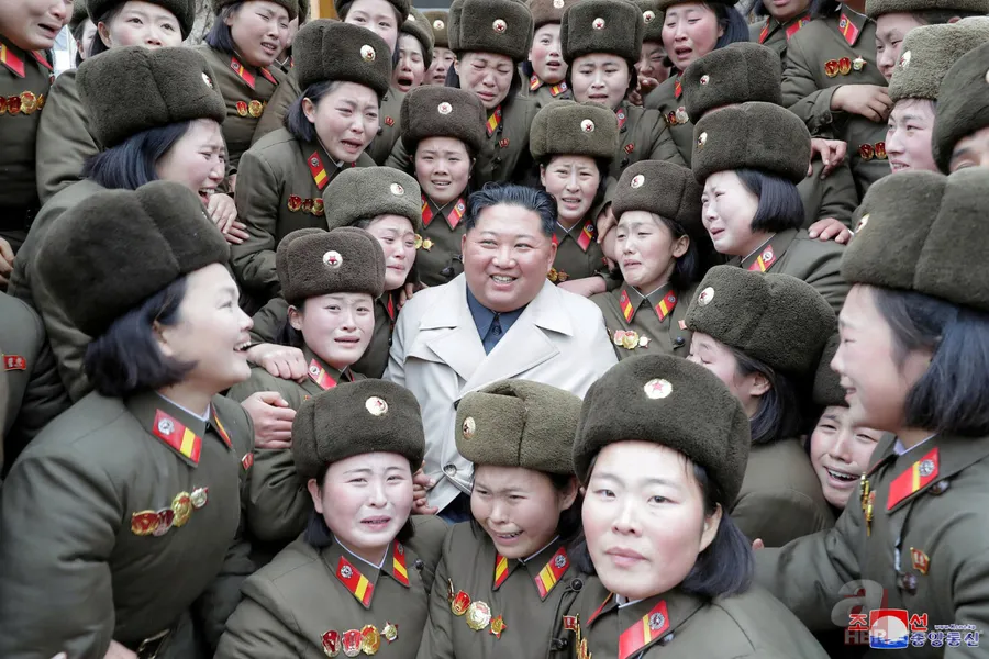 Kuzey Kore'de güç savaşında kritik hamle! Kim Jong-un o ismi terfi ettirdi 11