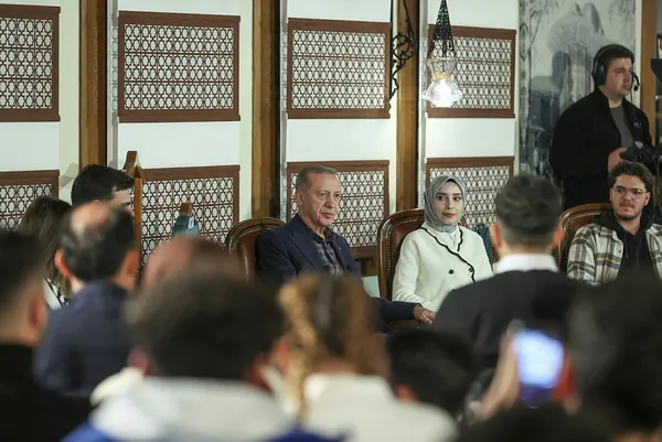 Başkan Erdoğan’dan muhalefete: Türkiye sevdalısı olsalar ‘hükümetin yanındayız’ derler!