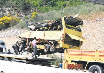 410 bin kazada 3 bin 530 can gitti