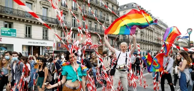 Polonya’da eşcinsellerle alakalı flaş karar: Yasaklanıyor