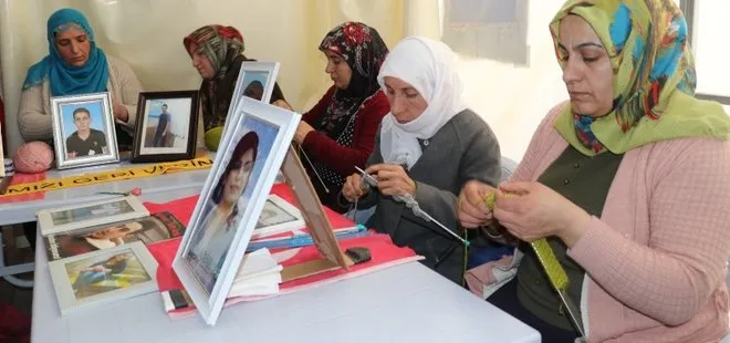 Diyarbakır anneleri depremzedeler için atkı ve bere örüyor
