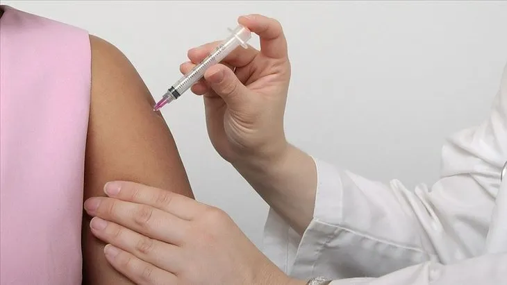 50 yaş üstü aşı randevusu başladı mı? MHRS aşı randevusu nasıl alınır? e-Devlet ve MHRS aşı randevu ekranı