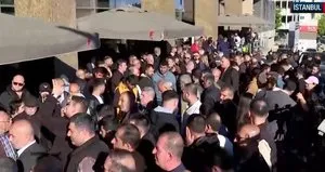 A Haber hastane önünde!