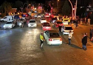 Alkollü sürücü kaçmaya çalıştı cezayı yedi! Yer: Kırıkkale