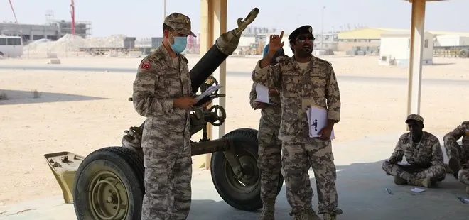 Türk askeri Katar Özel Kuvvetler Komutanlığı birimlerine havan eğitimi verdi