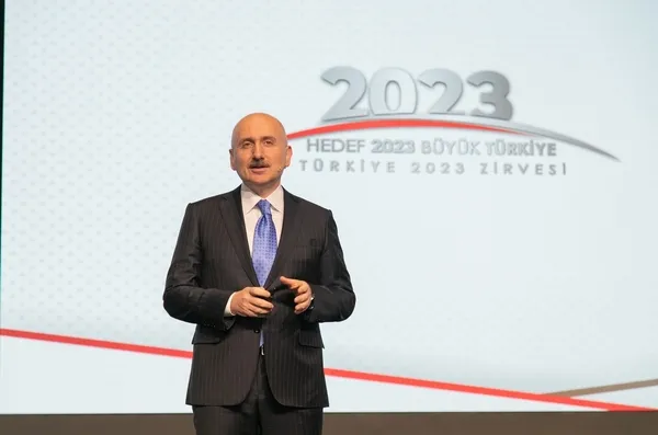 2023 vizyonu için Turkuvaz Medya’da büyük zirve! Bakan Karaismailoğlu’ndan metro müjdesi