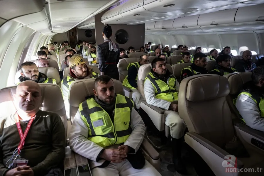 Cumhurbaşkanlığına ait uçak madencileri deprem bölgesine götürdü: "Bir can bir candır bizim için" 16
