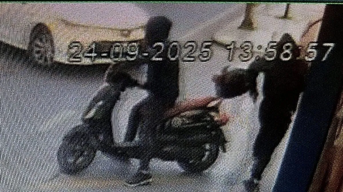 Avukata restoranda silahlı saldırı! Motosikletle geldiler…