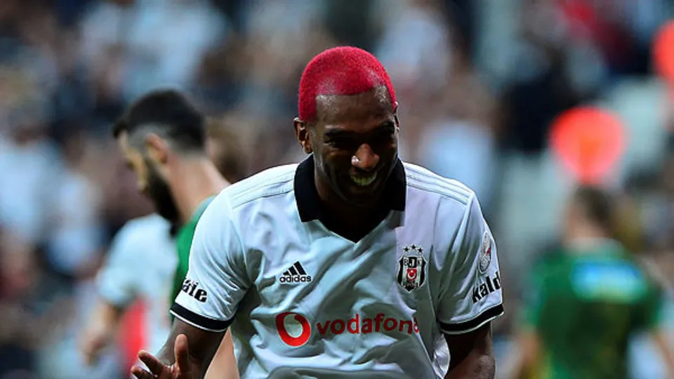 Ryan Babel Beşiktaş'ın tarihine geçti!
