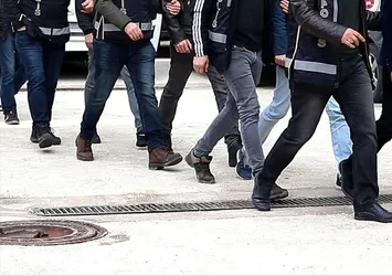 Adana merkezli 17 ilde FETÖ operasyonu
