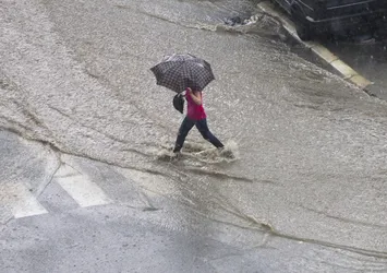 İstanbul Valiliği'nden sarı kodlu uyarı! Şiddetli olacak | 18 Haziran hava durumu