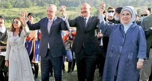 Ali Erbaş Şuşa’da şehitler için dua etti!