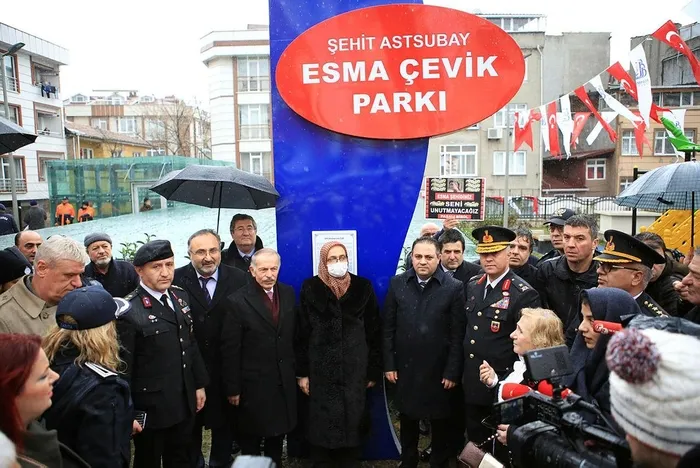 Şehit Esma Çevik'in adı parkta yaşayacak - 1