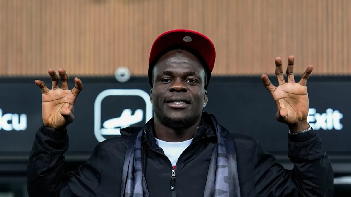 Beşiktaş'a yeni kan! Kartal Junior Olaitan transferini resmen açıkladı