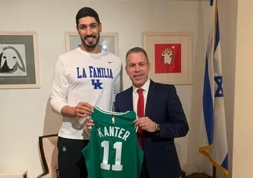 İsrail'in Birleşmiş Milletler Daimi Temsilcisi Gilad Erdan FETÖ'cü Enes Kanter ile görüştü