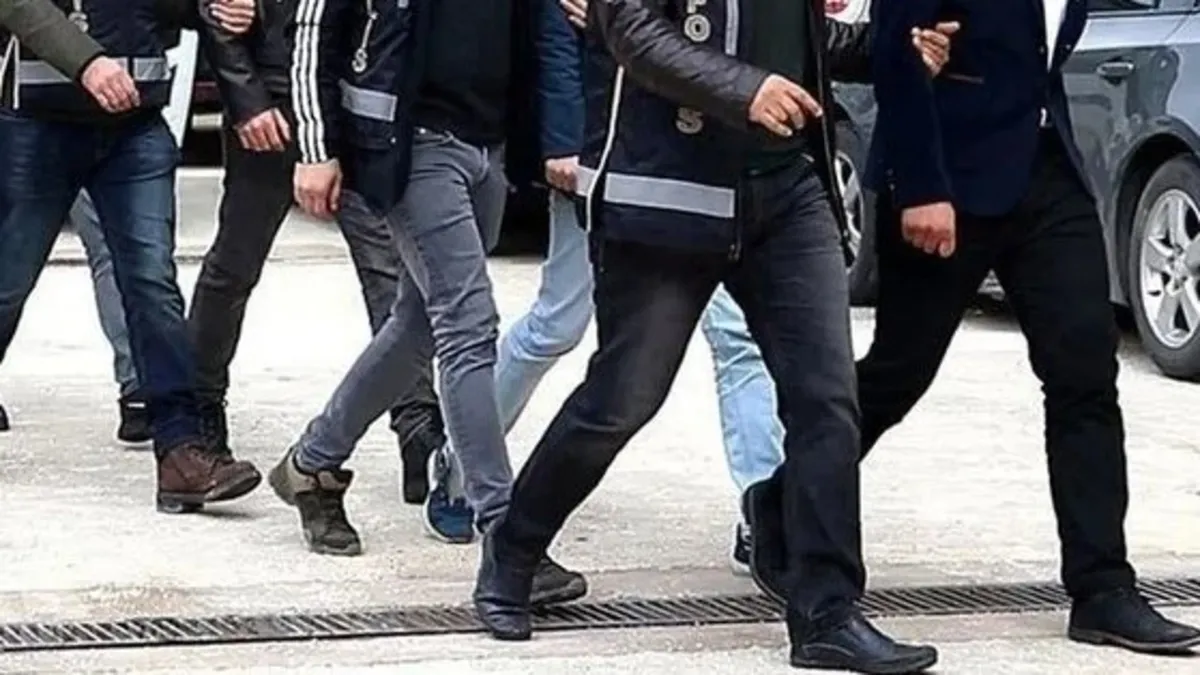 İstanbul'da PKK propagandası! İzinsiz gösteride 59 gözaltı var