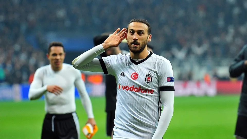 Sosyal medyada Cenk Tosun için paylaşılanlar