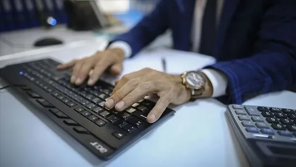 1684650213830.jpeg Yargıtay'dan milyonlarca çalışana kötü haber! Cumartesi günü çalışmayana tazminat yok - 4