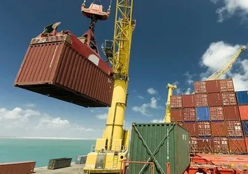 Dış ticaret açığı Temmuz'da çakıldı