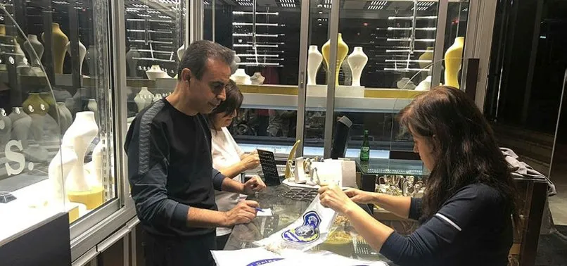 Soyguncu altınları prematüre doğan bebeğinin ameliyatı için çalmış