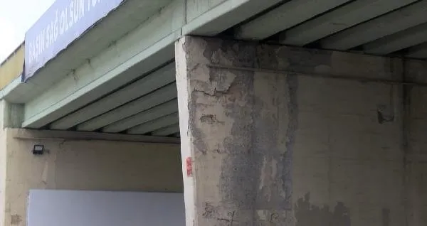 İstanbul Maltepe’de korkutan manzara! Betonunda midye kabukları ortaya çıkan köprü tedirgin etti