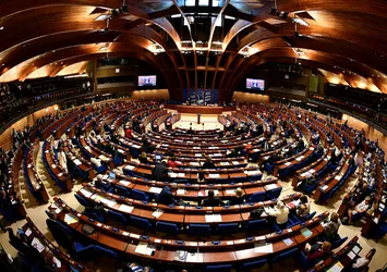 Küstah Avrupa'dan İslam dini kararı!
