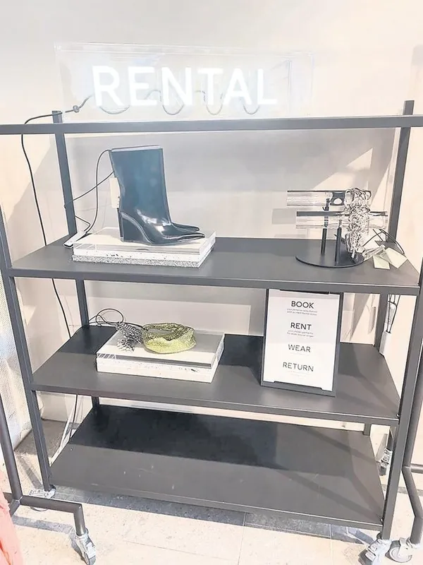 İngiltere'de mağazacılık sektörü krizde! Elbiseler kiloyla satılıyor! İkinci el kıyafet satışında patlama - 9