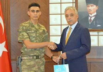 Cumhurbaşkanı Erdoğan'dan askere yeni telefon