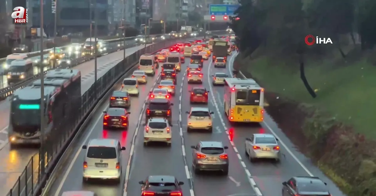 İstanbul'da sabah trafiği
