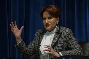 Akşenerden Tunç Soyer savunması: Babadan oğula suç geçmez