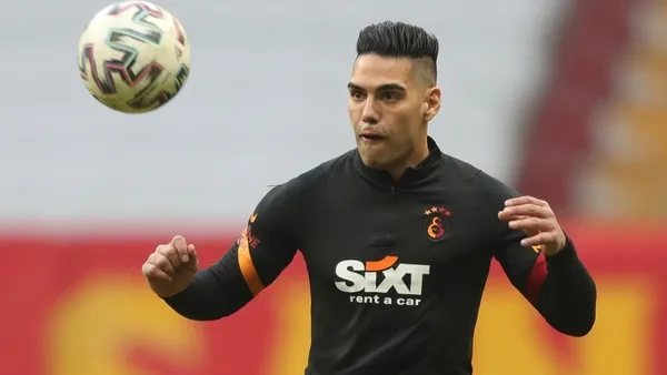 Galatasaray’ın yıldızı Falcao’ya yıllık 10 milyon euro! Katar takımı Al Sadd ilk adımı attı